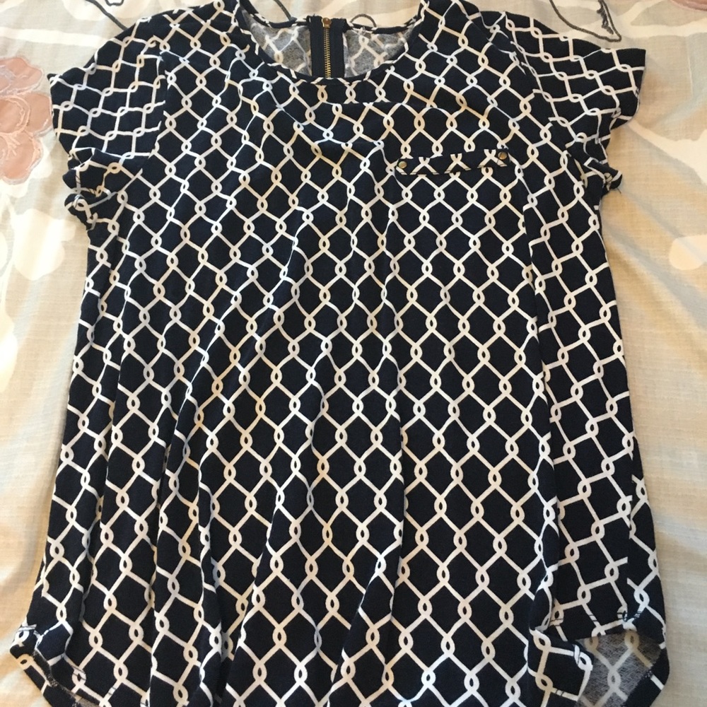 Blue pattern blouse
